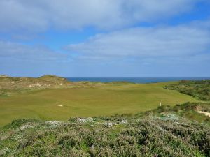 Cape Wickham 13th Back